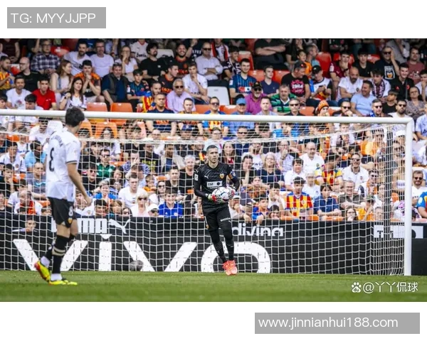 西甲分析：瓦伦西亚主场迎战强敌力争反弹重回胜轨